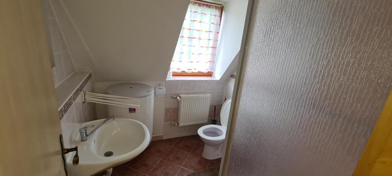 Apartmany Pony Ludvikov Bagian luar foto